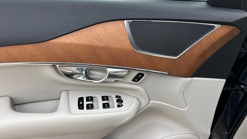 Volvo XC90 2.0 B5 D MOMENTUM PRO AWD AUTO 235 5P 7 Plazas