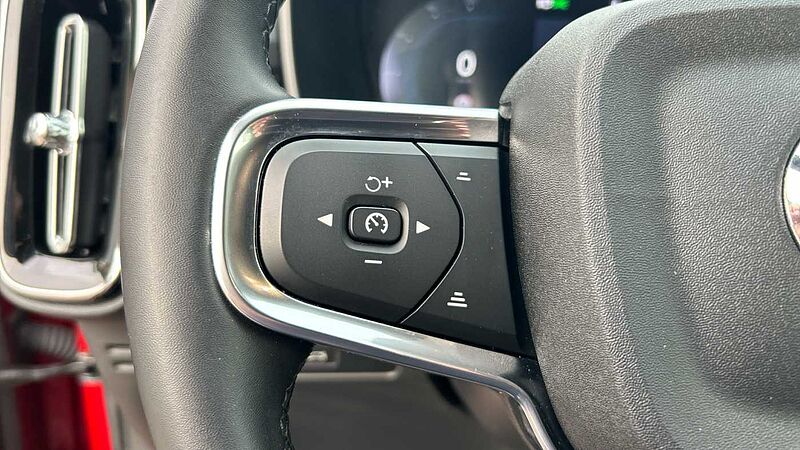 Volvo XC40 2.0 B3 CORE AUTO 163 5P