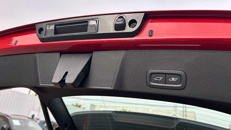 Volvo XC40 2.0 B3 CORE AUTO 163 5P