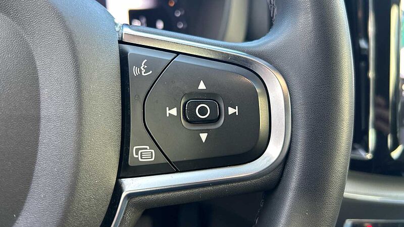 Volvo XC60 2.0 B4 D CORE AUTO 197 5P