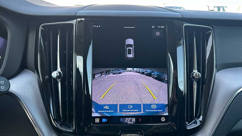 Volvo XC60 2.0 B4 D MOMENTUM PRO AUTO 197 5P