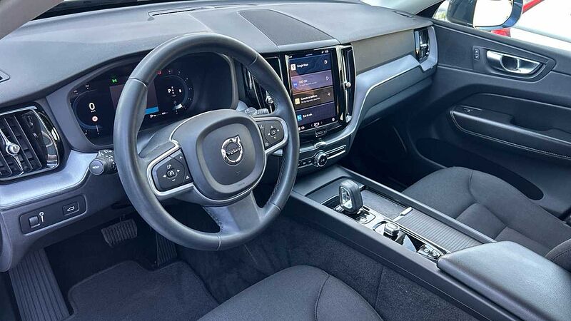 Volvo XC60 2.0 B4 D MOMENTUM PRO AUTO 197 5P