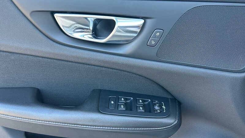 Volvo V60 Cross Country 2.0 D4 AUTO AWD 190 5P