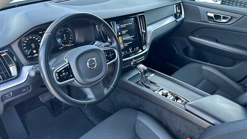 Volvo V60 Cross Country 2.0 D4 AUTO AWD 190 5P