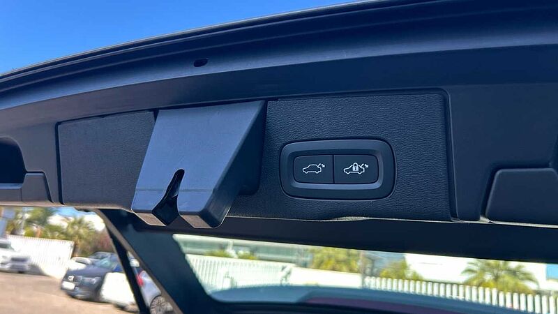 Volvo XC60 2.0 B4 D CORE AUTO 197 5P