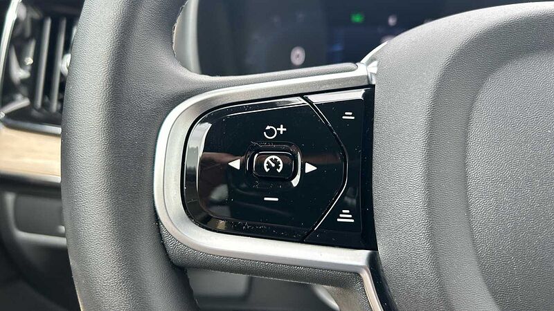 Volvo XC90 2.0 B5 P MHEV PLUS BRIGHT AWD AUTO 250 5P 7 Plazas