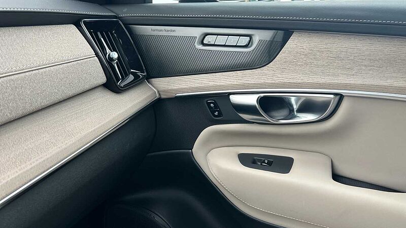 Volvo XC90 2.0 B5 P MHEV PLUS BRIGHT AWD AUTO 250 5P 7 Plazas