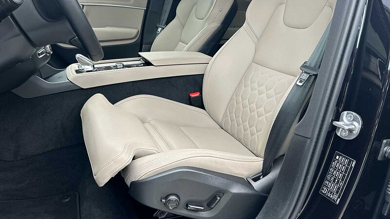 Volvo XC90 2.0 B5 P MHEV PLUS BRIGHT AWD AUTO 250 5P 7 Plazas