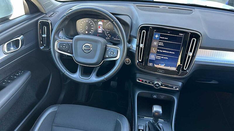 Volvo XC40 2.0 D3 BUSINESS PLUS 150 5P