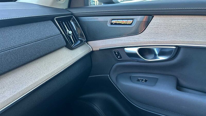 Volvo XC90 2.0 B5 P MHEV PLUS BRIGHT AWD AUTO 250 5P 7 Plazas