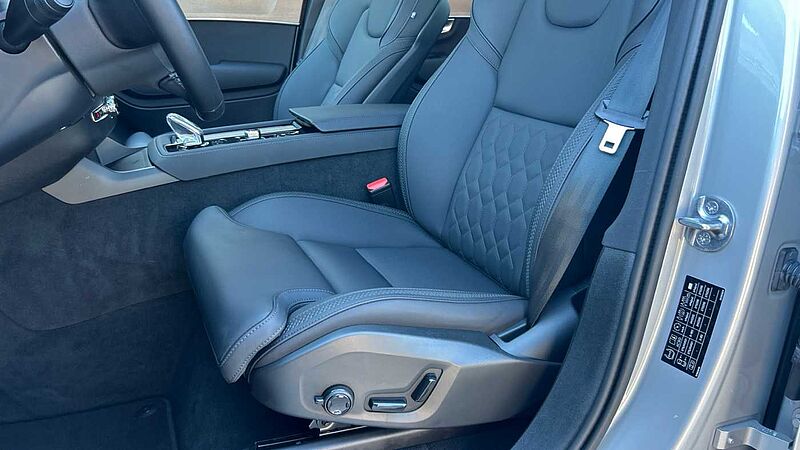 Volvo XC90 2.0 B5 P MHEV PLUS BRIGHT AWD AUTO 250 5P 7 Plazas