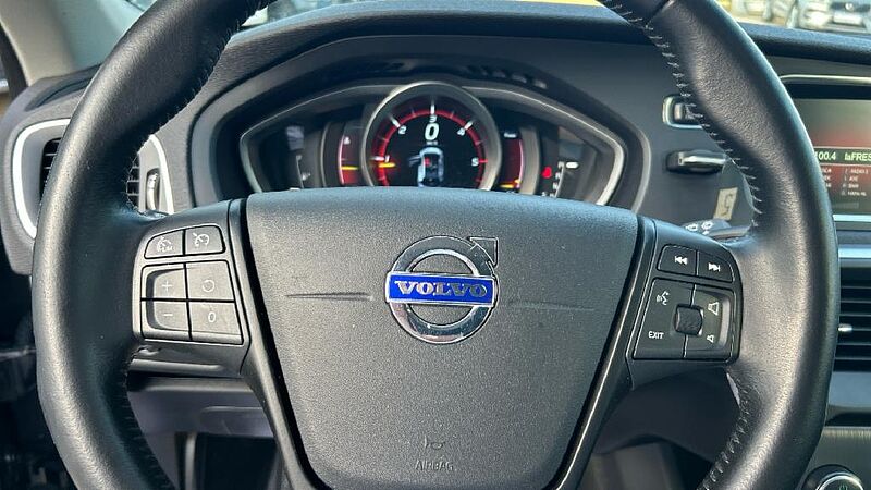 Volvo V40 2.0 D2 KINETIC AUTO 120 5P