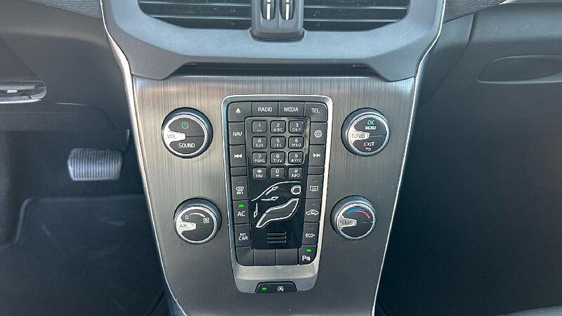 Volvo V40 2.0 D2 KINETIC AUTO 120 5P