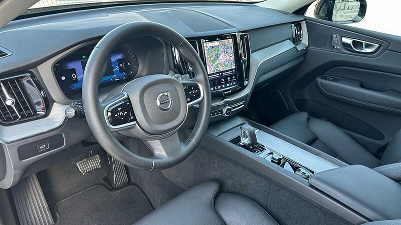 Volvo XC60 2.0 B5 P PLUS DARK AUTO 4WD 250 5P