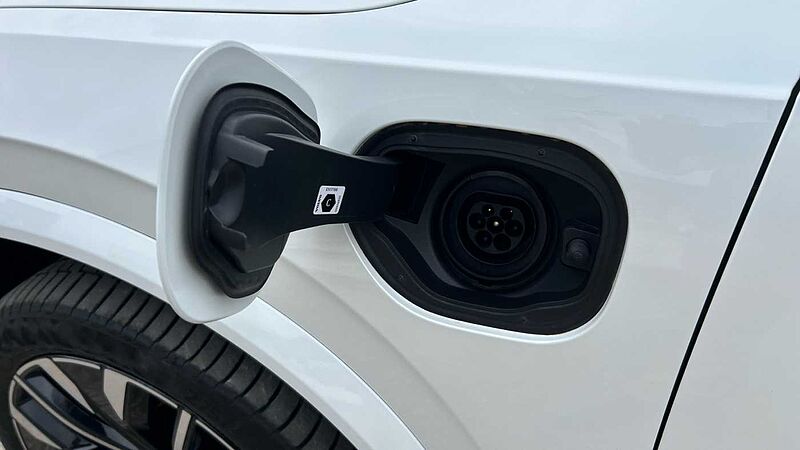 Volvo XC90 2.0 T8 PHEV PLUS DARK RECHARGE AWD AT 455 5P 7 Plazas