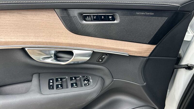 Volvo XC90 2.0 T8 PHEV PLUS DARK RECHARGE AWD AT 455 5P 7 Plazas
