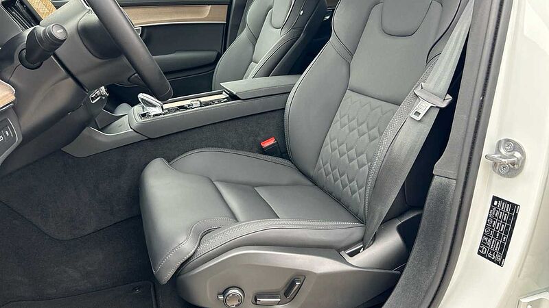 Volvo XC90 2.0 T8 PHEV PLUS DARK RECHARGE AWD AT 455 5P 7 Plazas