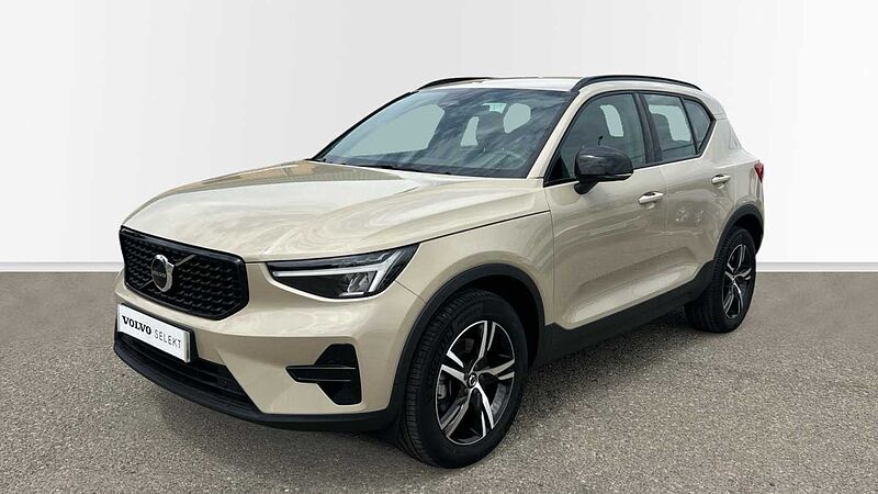 Volvo XC40 2.0 B3 PLUS DARK AUTO 163 5P