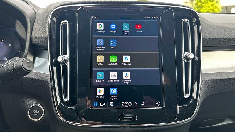 Volvo XC40 2.0 B3 PLUS DARK AUTO 163 5P