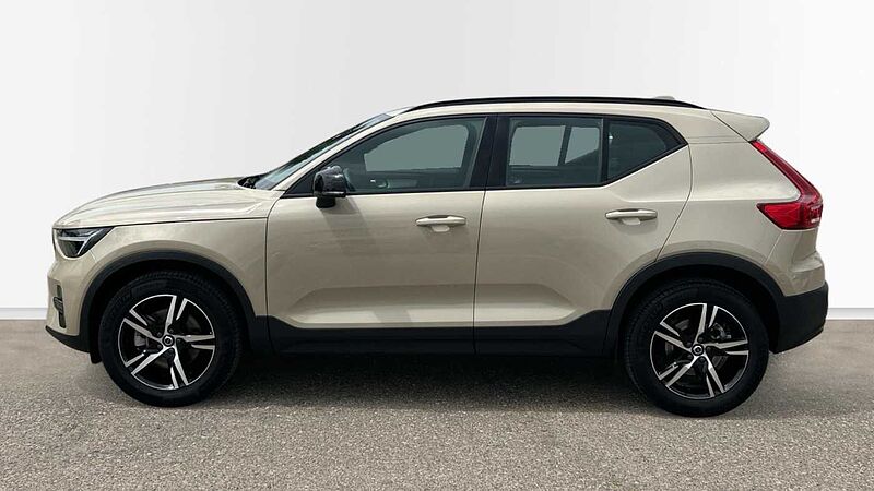 Volvo XC40 2.0 B3 PLUS DARK AUTO 163 5P