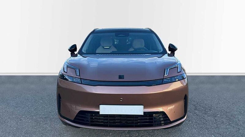 Lynk & Co 08 1.5 PHEV MORE 350 5P