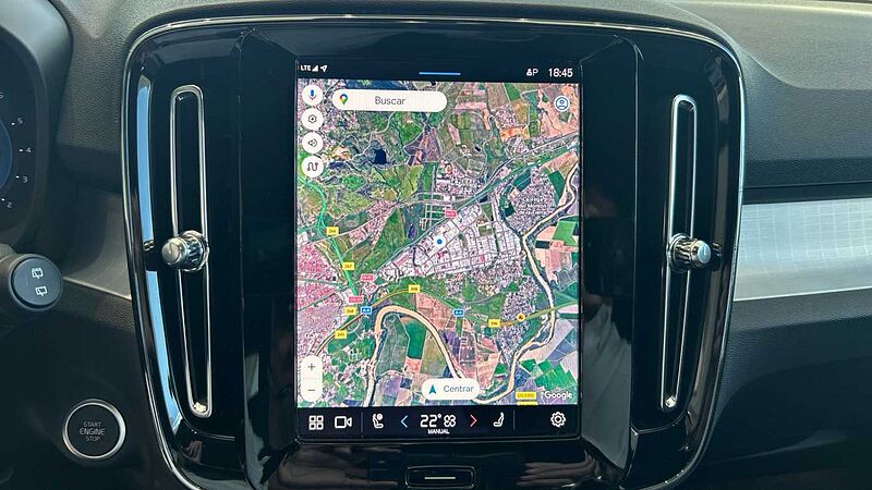Volvo XC40 2.0 B3 PLUS DARK AUTO 163 5P