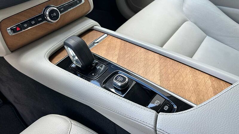 Volvo XC90 2.0 B5 D MOMENTUM PRO AWD AUTO 235 5P 7 Plazas
