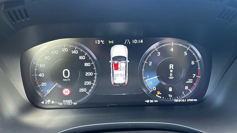 Volvo XC60 2.0 B4 P R-DESIGN AUTO 197 5P