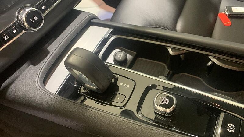 Volvo XC90 2.0 B5 D MOMENTUM PRO AWD AUTO 235 5P 7 Plazas