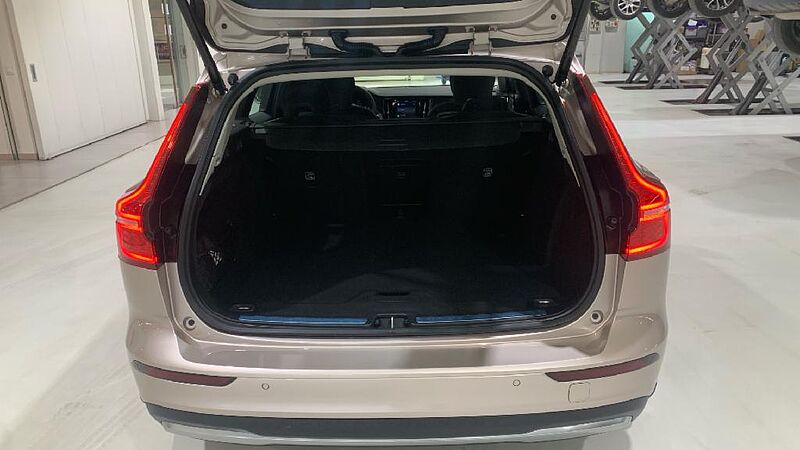 Volvo V60 Cross Country V60 Cross Country Core, B4 AWD Mild Hybrid, Diésel