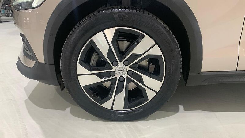 Volvo V60 Cross Country V60 Cross Country Core, B4 AWD Mild Hybrid, Diésel