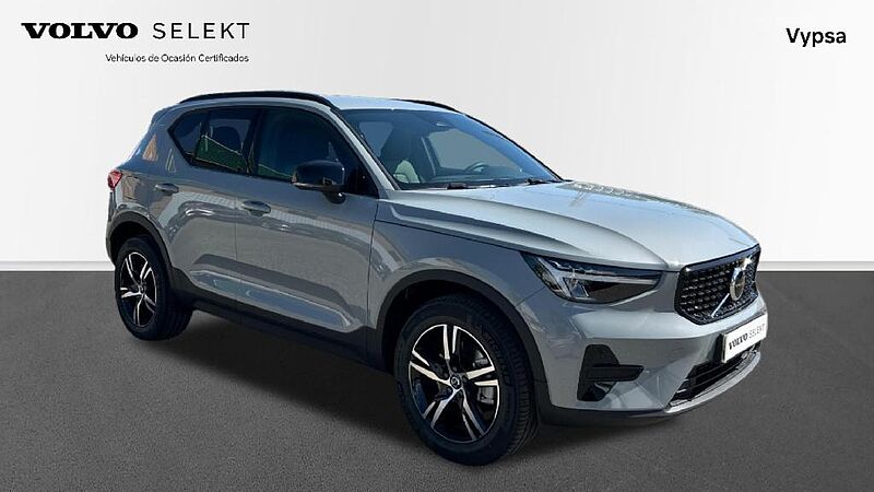 Volvo XC40 XC40 Plus, B3 Mild hybrid, Gasolina, Dark