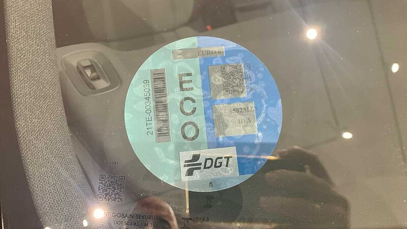 Volvo XC40 XC40 Core, B3 Mild hybrid, Gasolina