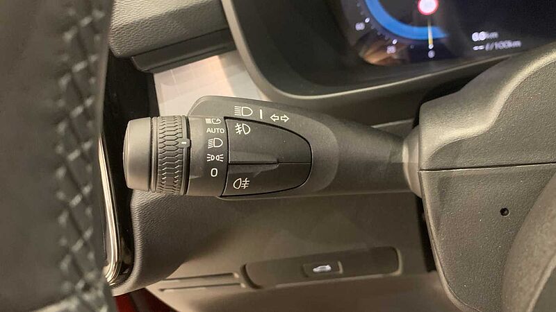 Volvo XC40 XC40 Core, B3 Mild hybrid, Gasolina