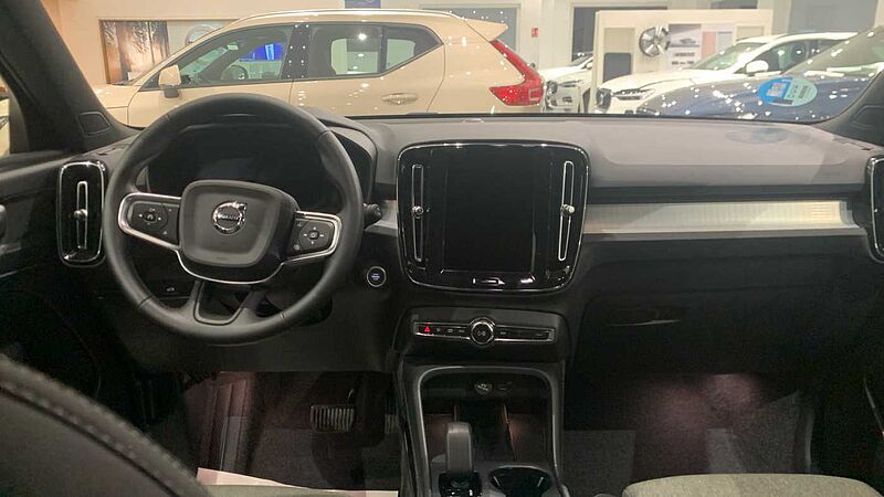Volvo XC40 XC40 Core, B3 Mild hybrid, Gasolina