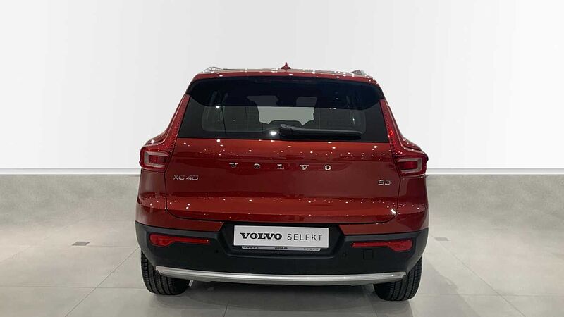 Volvo XC40 XC40 Core, B3 Mild hybrid, Gasolina