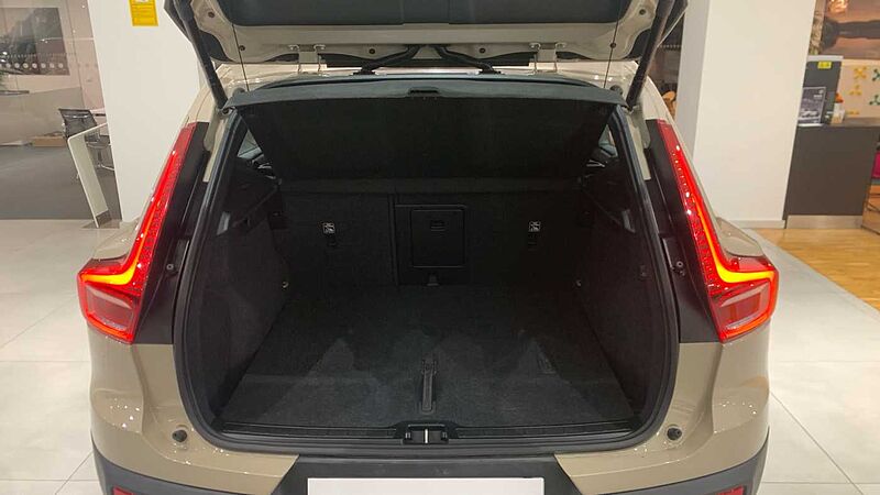 Volvo XC40 XC40 Core, B3 Mild hybrid, Gasolina