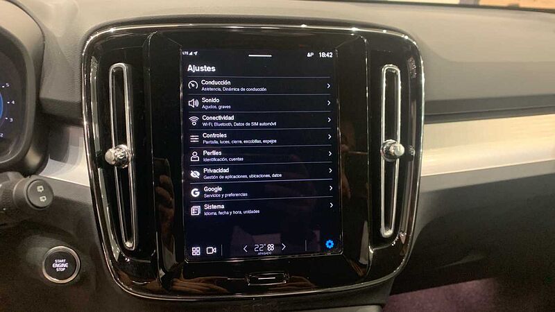 Volvo XC40 XC40 Core, B3 Mild hybrid, Gasolina