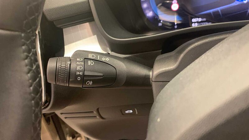 Volvo XC40 XC40 Core, B3 Mild hybrid, Gasolina