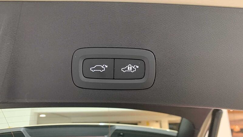 Volvo XC40 XC40 Core, B3 Mild hybrid, Gasolina