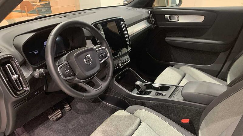 Volvo XC40 XC40 Core, B3 Mild hybrid, Gasolina