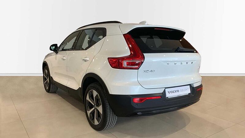 Volvo XC40 XC40 Plus, B3 Mild Hybrid, Gasolina, Dark