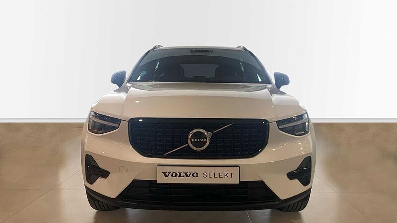 Volvo XC40 XC40 Plus, B3 Mild Hybrid, Gasolina, Dark
