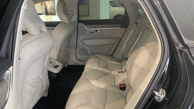 Volvo S90 S90 Plus, B5 (diesel) AWD, Di&eacute;sel, Dark