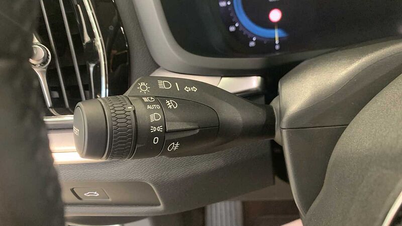 Volvo V60 V60 Core, B3 Mild Hybrid, Gasolina