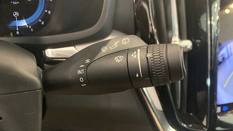 Volvo V60 V60 Core, B3 Mild Hybrid, Gasolina