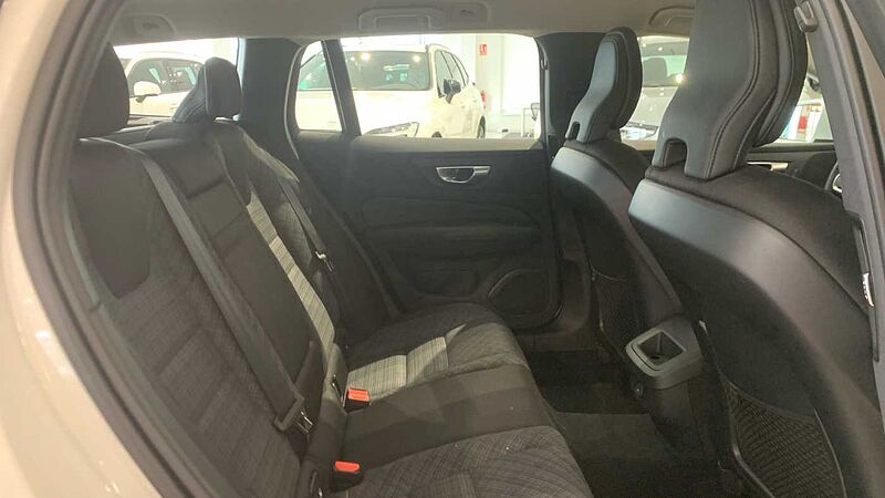 Volvo V60 V60 Core, B3 Mild Hybrid, Gasolina