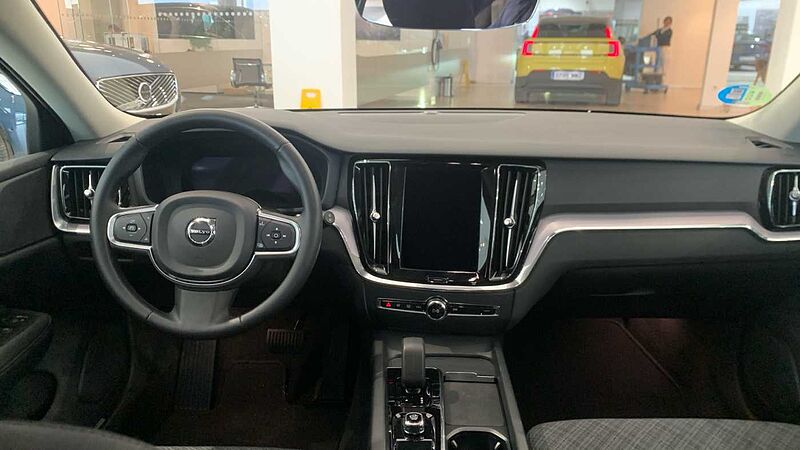 Volvo V60 V60 Core, B3 Mild Hybrid, Gasolina