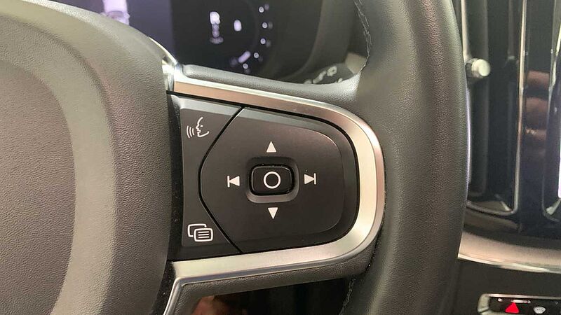 Volvo XC60 XC60 Core, B4 Mild Hybrid, Di&eacute;sel