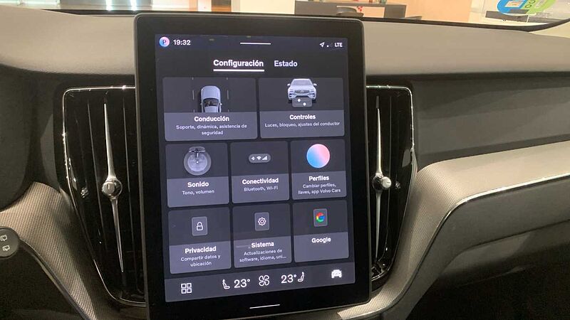 Volvo XC60 XC60 Core, B5 AWD Mild hybrid, Gasolina